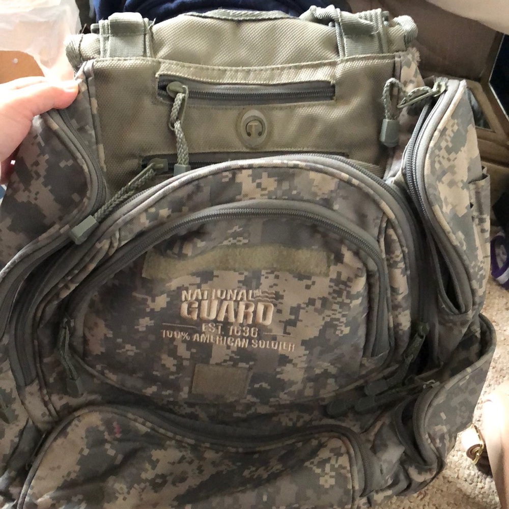 Backpack - Picture 2 of 3